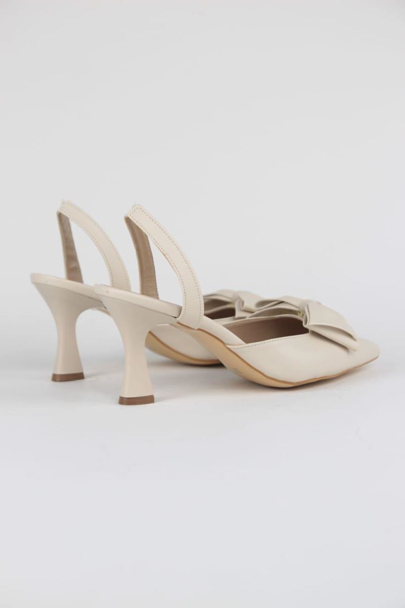 Ember Bej Cilt Fiyonklu Orta Topuklu(6 cm) Klasik Topuklu Ayakkabı