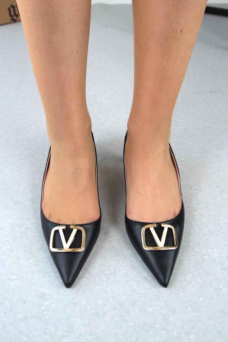 Caitlin Siyah Cilt Tokalı Alçak Topuklu(4 cm) Klasik Topuklu Ayakkabı