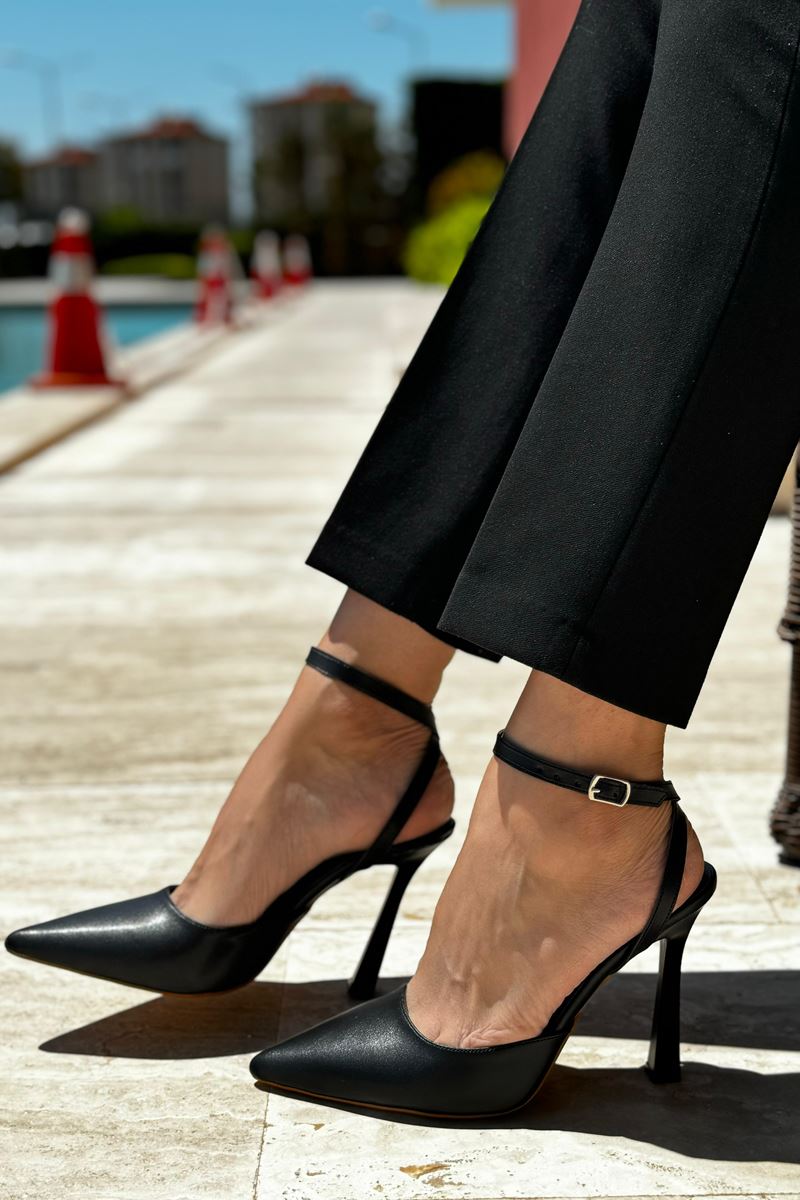 Mabel Siyah Cilt Yüksek Topuklu (10 cm) Klasik Topuklu Ayakkabı