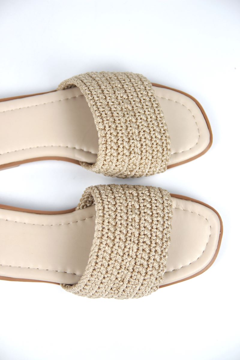 Joyce Kadın El Örgü Bej Terlik
