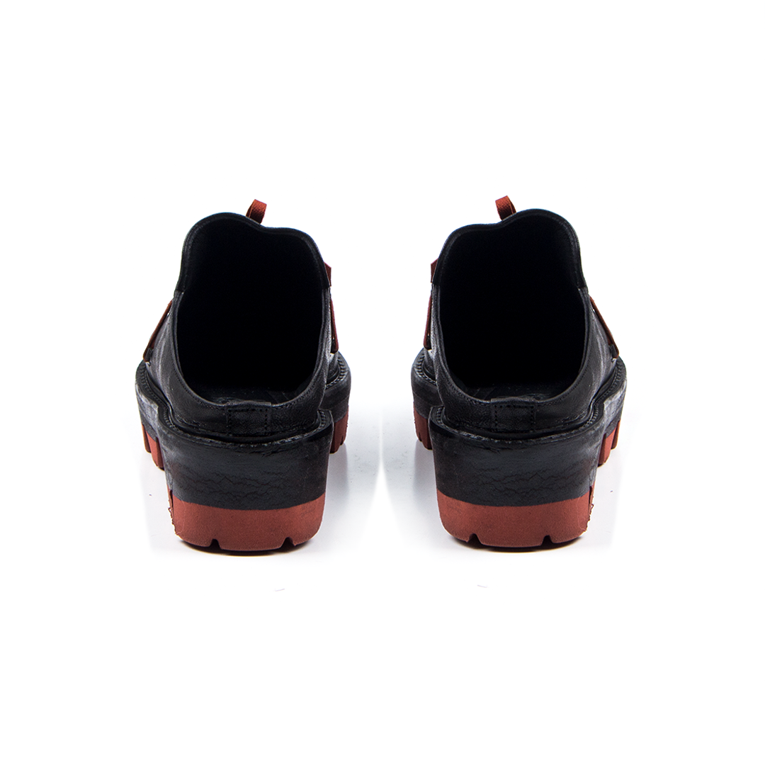 Signature K-Kiremit Kurdela Deri Terlik