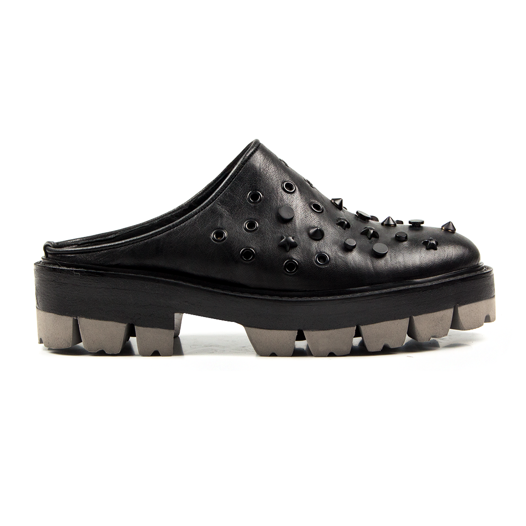 Signature K-Zımbalı Siyah-Gri Deri Terlik