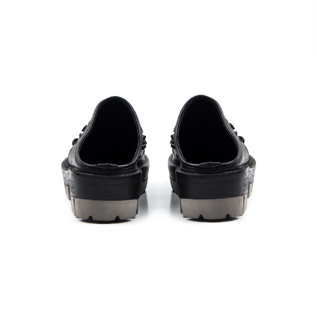 Signature K-Zımbalı Siyah-Gri Deri Terlik