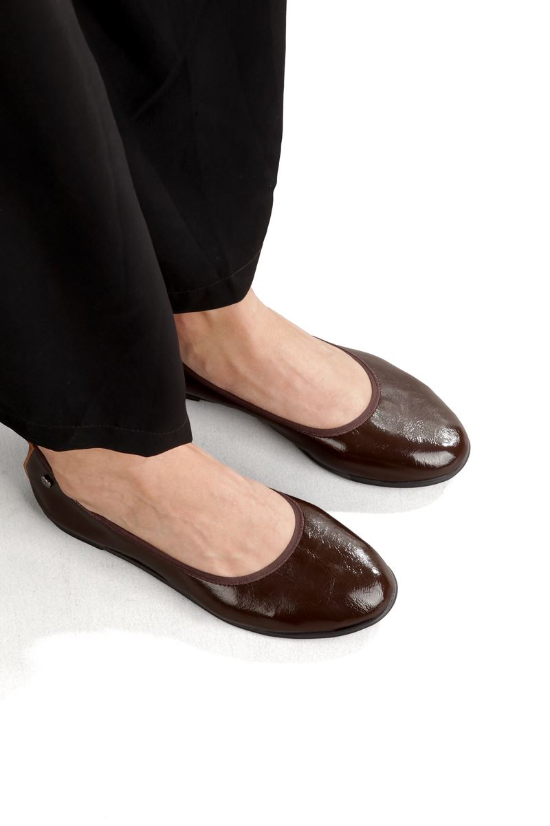 Letizia Esnek Taban Katlanabilir Kahverengi Rugan Babet Kadın Ayakkabı