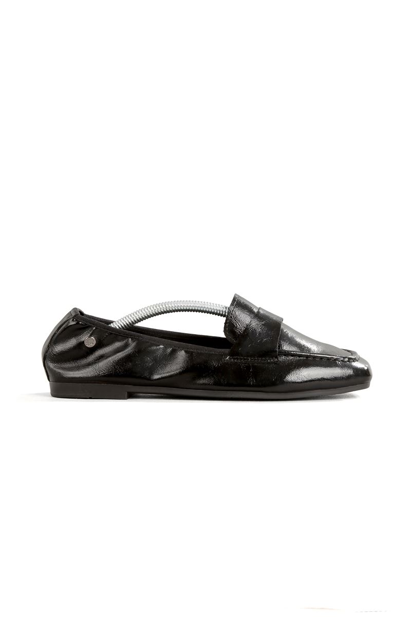 Amaranta Esnek Taban Katlanabilir Siyah Rugan Babet Kadın Ayakkabı