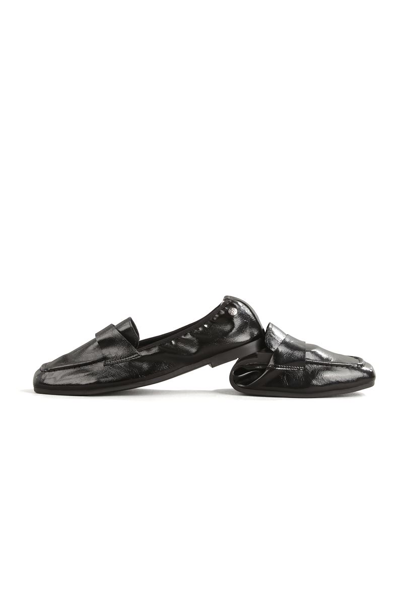 Amaranta Esnek Taban Katlanabilir Siyah Rugan Babet Kadın Ayakkabı