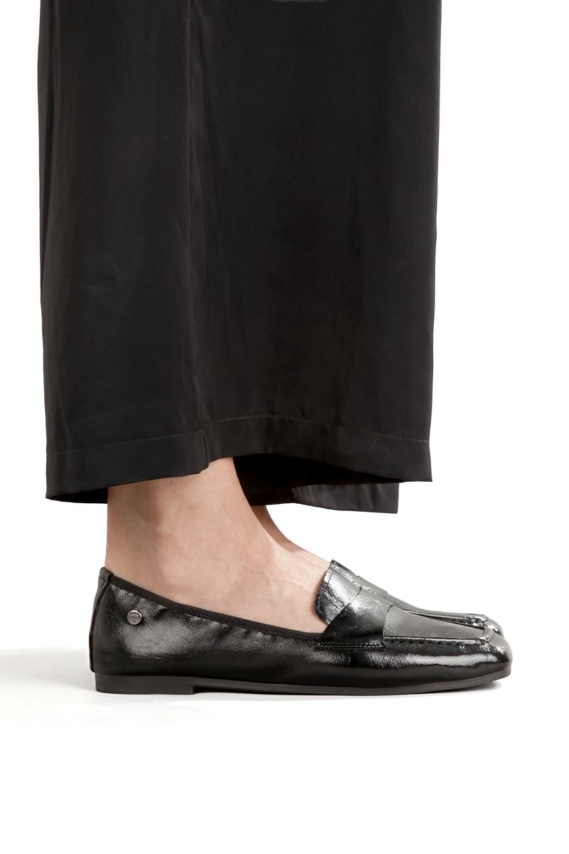 Amaranta Esnek Taban Katlanabilir Siyah Rugan Babet Kadın Ayakkabı