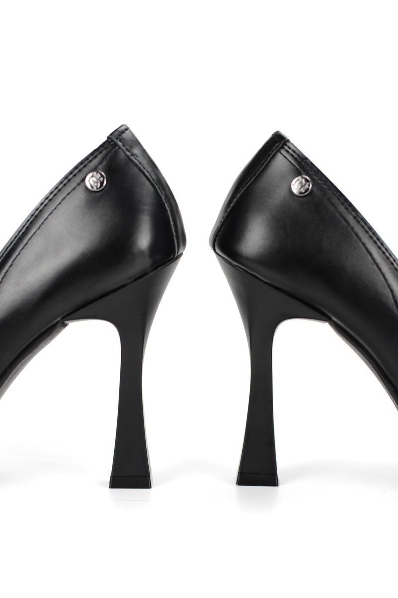 Odette Esnek Yumuşak Kaymaz Taban (10 cm) Siyah Cilt Kadın Topuklu Ayakkabı