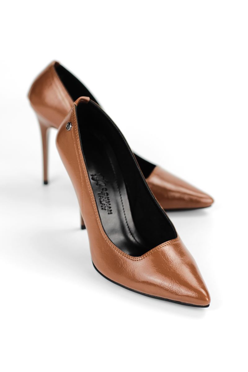 Arabella Esnek Yumuşak Kaymaz Taban (11 cm) Taba Rugan Kadın Topuklu Ayakkabı