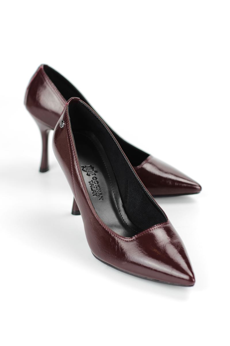 Jimena Esnek Yumuşak Kaymaz Taban (8 cm) Bordo Rugan Kadın Topuklu Ayakkabı