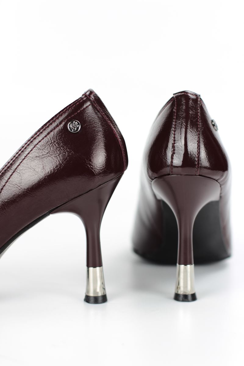 Juliet Esnek Yumuşak Kaymaz Taban (8 cm) Bordo Rugan Kadın Topuklu Ayakkabı