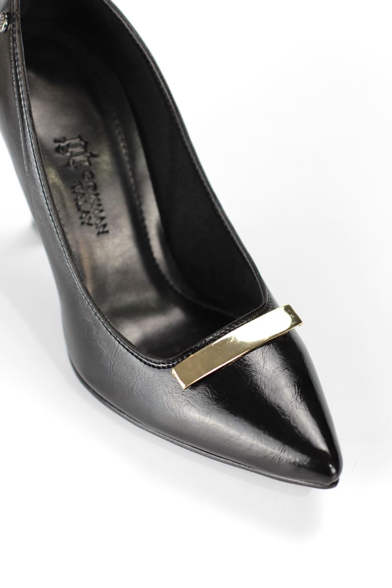 Arisha Esnek Yumuşak Kaymaz Taban (10 cm) Siyah Rugan Çubuk Toka Kadın Topuklu Ayakkabı