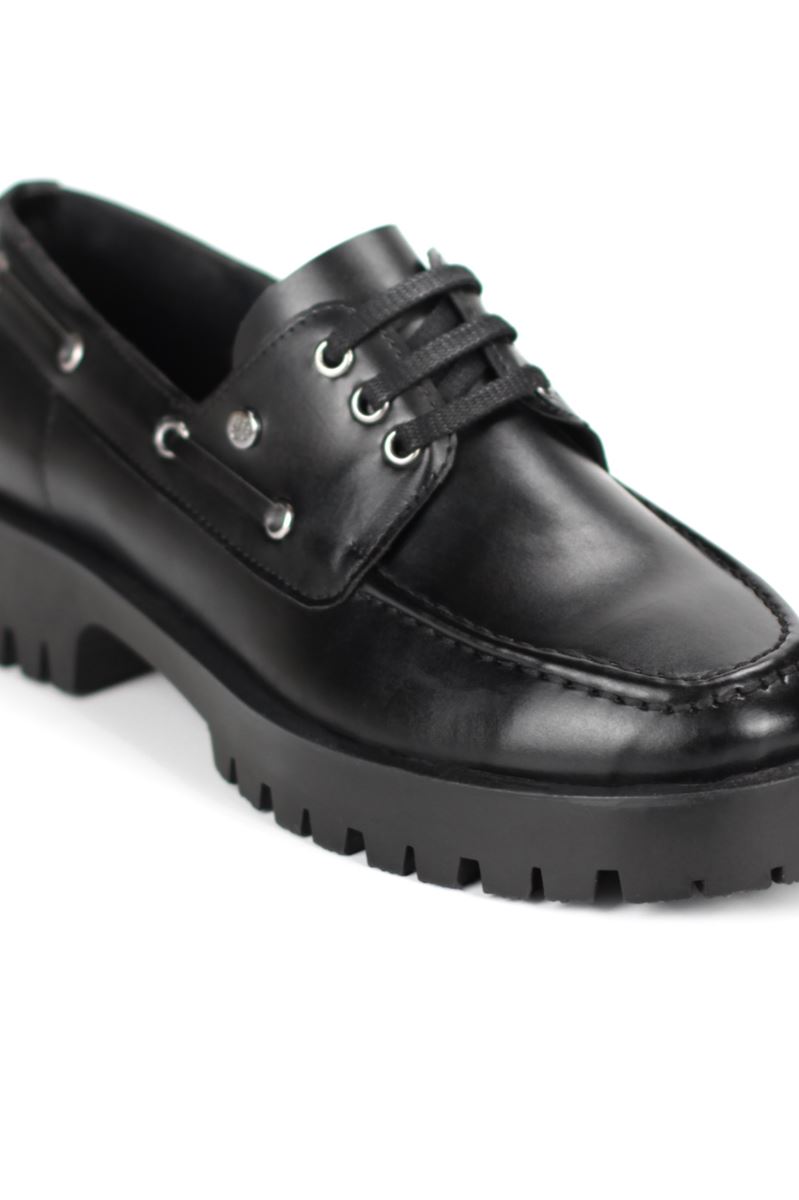 Galya Siyah Cilt Bağcıklı Loafer Kadın Ayakkabı