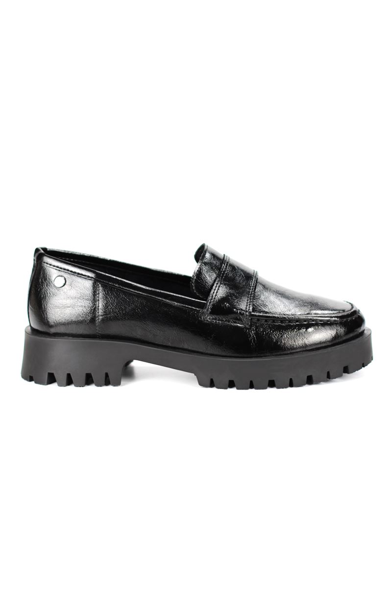 Vera Siyah Rugan Düz Loafer Kadın Ayakkabı