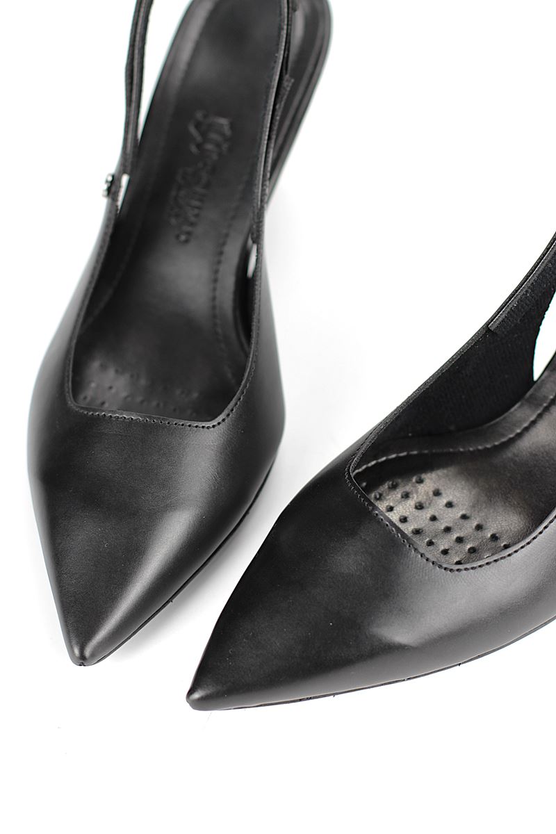 Magnolia Esnek Yumuşak Kaymaz Taban (4 cm)  Siyah Cilt  Açık Lastikli Kadın Topuklu Ayakkabı