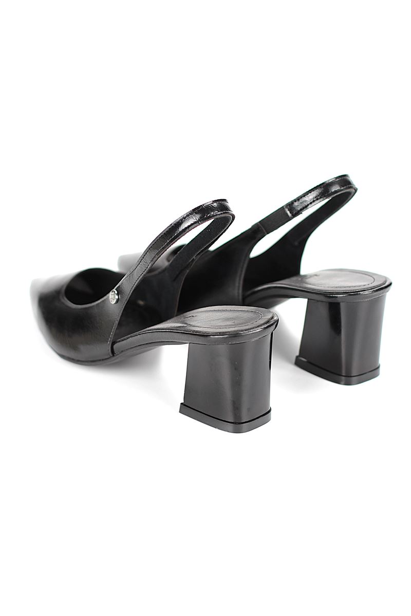 İlya Esnek Yumuşak Kaymaz Taban (4 cm) Siyah Rugan  Açık Lastikli Kadın Kalın Topuklu Ayakkabı