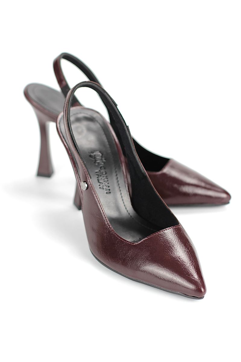 Margaret  Esnek Yumuşak Kaymaz Taban (10 cm) Bordo Rugan  Açık Lastikli Kadın Kalın Topuklu Ayakkabı