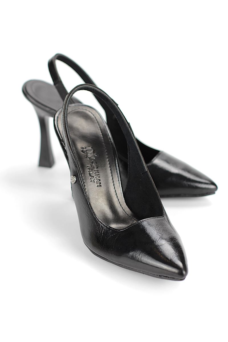 Margaret  Esnek Yumuşak Kaymaz Taban (10 cm) Siyah Rugan  Açık Lastikli Kadın Kalın Topuklu Ayakkabı