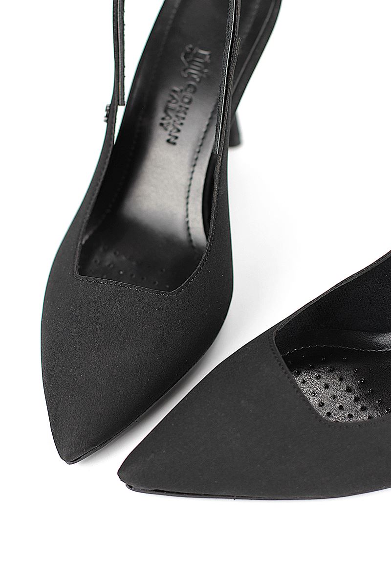 Margaret  Esnek Yumuşak Kaymaz Taban (10 cm) Siyah Süet Açık Lastikli Kadın Kalın Topuklu Ayakkabı