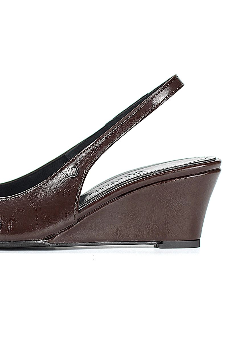 Belinda  Esnek Yumuşak Kaymaz Taban (4cm) Kahverengi Rugan  Açık Lastikli Kadın Dolgu Topuklu Ayakkabı