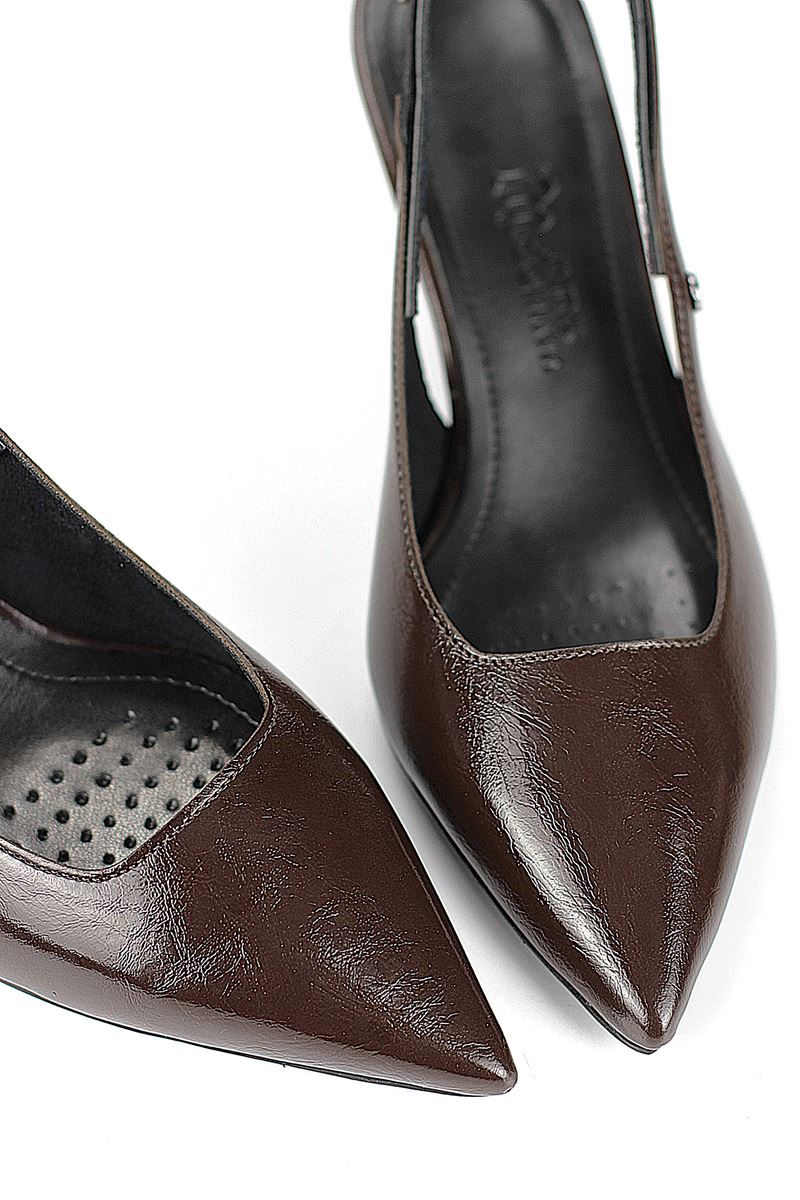 Belinda  Esnek Yumuşak Kaymaz Taban (4cm) Kahverengi Rugan  Açık Lastikli Kadın Dolgu Topuklu Ayakkabı