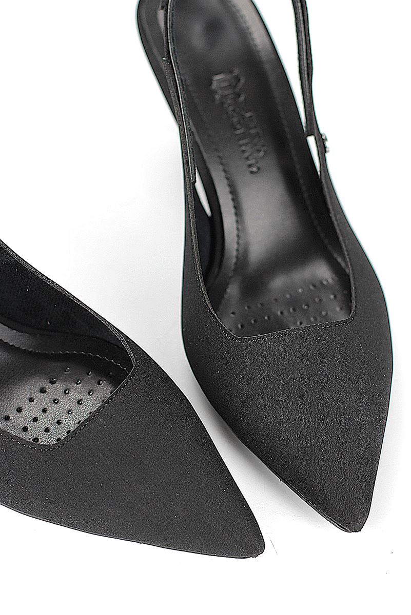 Belinda  Esnek Yumuşak Kaymaz Taban (4cm) Siyah Süet  Açık Lastikli Kadın Dolgu Topuklu Ayakkabı