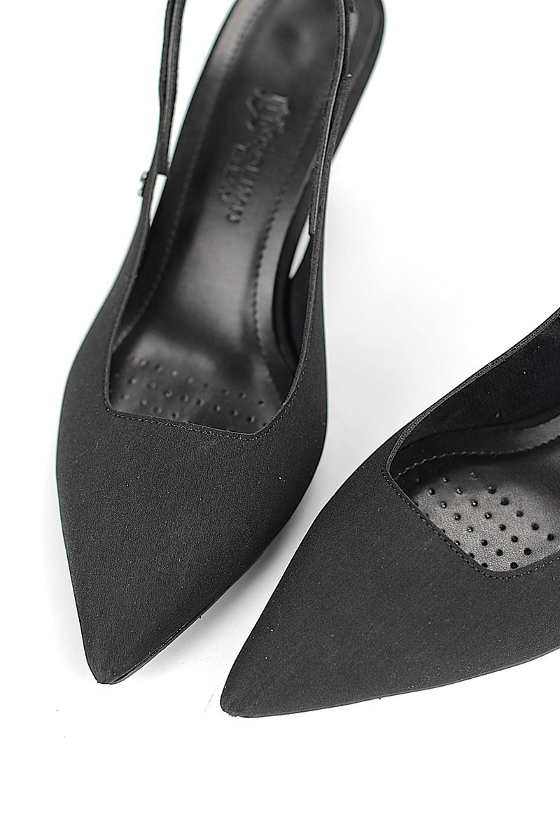 Agape  Esnek Yumuşak Kaymaz Taban (8cm) Siyah Süet  Açık Lastikli Kadın Dolgu Topuklu Ayakkabı