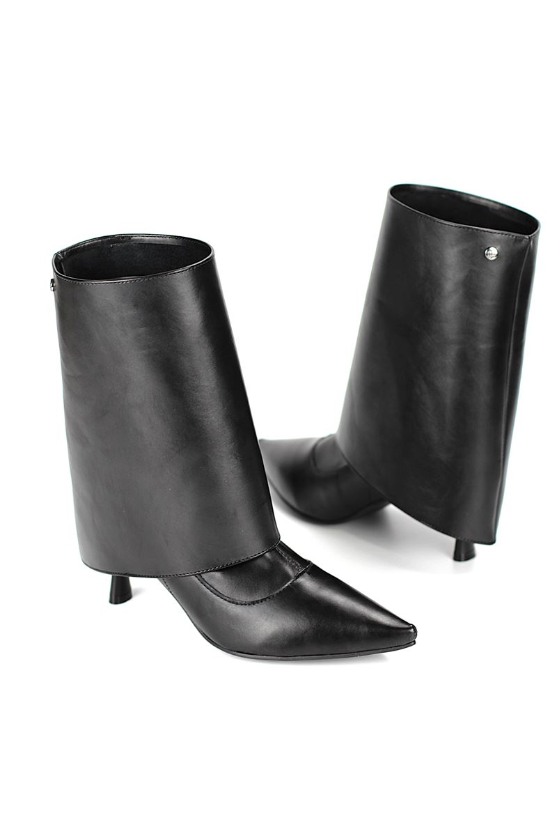 Lazuno Siyah Cilt Esnek Yumuşak Kaymaz Taban Yakalı (6cm) Streç Bot