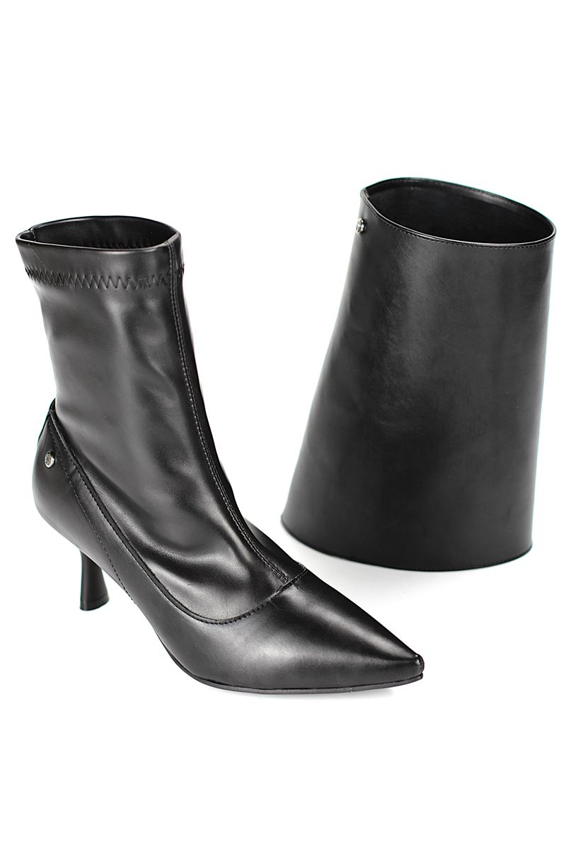 Lazuno Siyah Cilt Esnek Yumuşak Kaymaz Taban Yakalı (6cm) Streç Bot