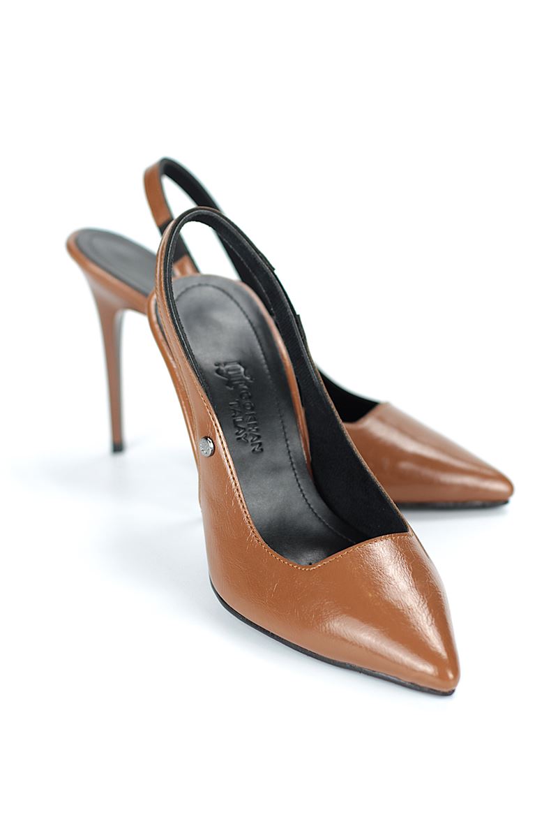 Zerina Taba Rugan Esnek Yumuşak Kaymaz Taban İnce Topuklu (11cm) Kadın Stiletto