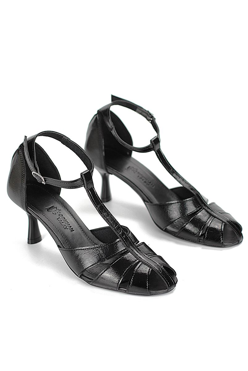 Queenn Kadın Klasik Topuklu Ayakkabı Siyah Rugan