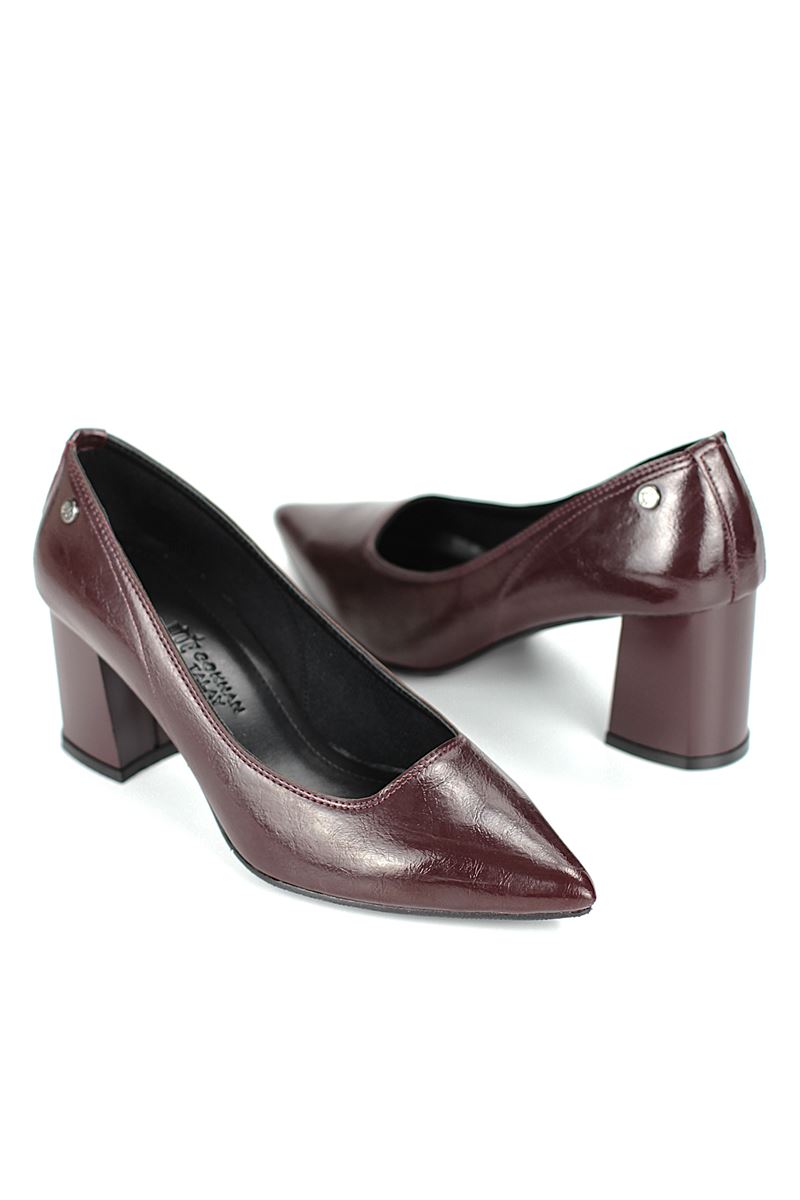 Nevra Esnek Yumuşak Kaymaz Taban (7 cm) Bordo Rugan Kadın Kalın Topuklu Ayakkabı