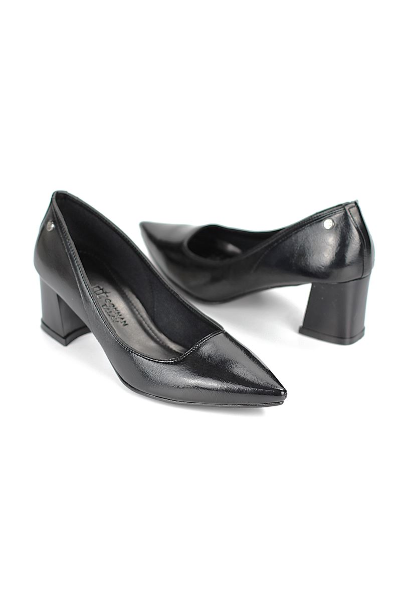 Nevra Esnek Yumuşak Kaymaz Taban (7 cm) Siyah Rugan Kadın Kalın Topuklu Ayakkabı