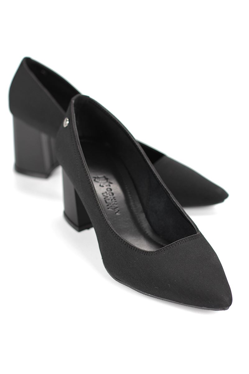 Nevra Esnek Yumuşak Kaymaz Taban (7 cm) Siyah Süet Kadın Kalın Topuklu Ayakkabı