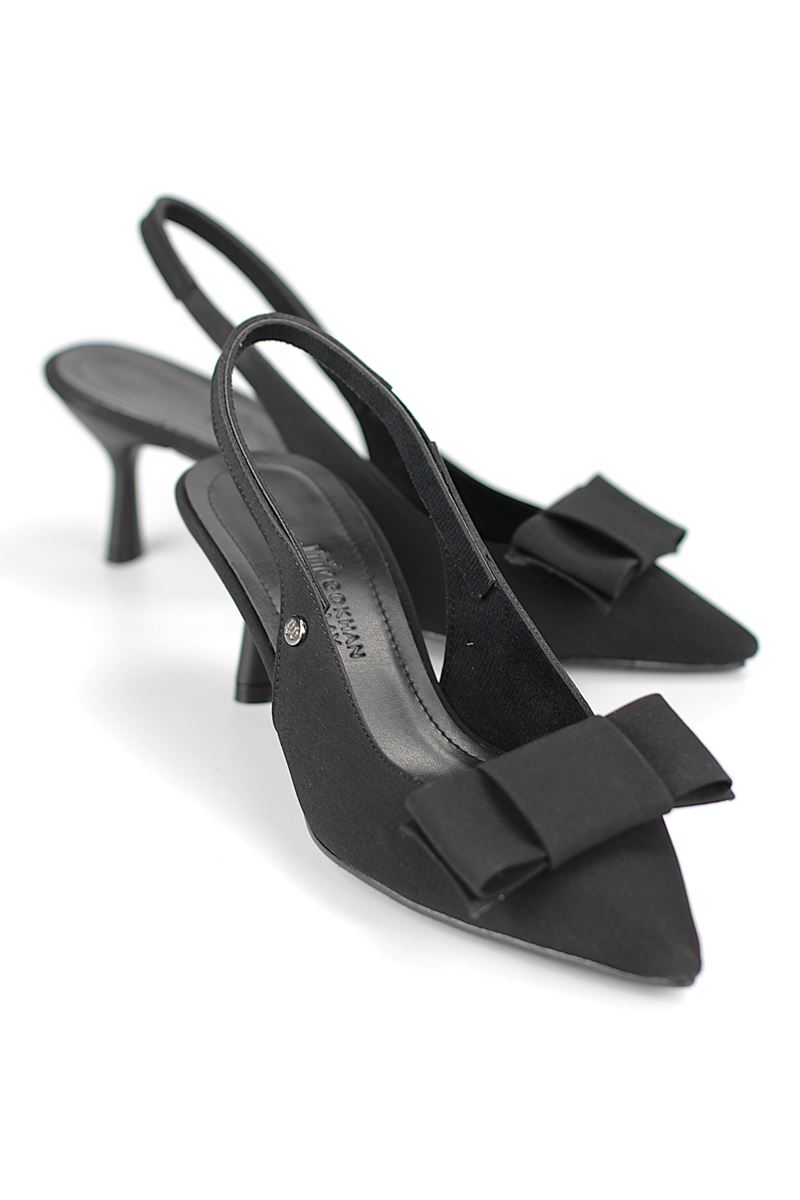 Rivva Esnek Yumuşak Kaymaz Taban (4 cm) Siyah Süet  Açık Lastikli Köşe Fiyonk Kadın Topuklu Ayakkabı