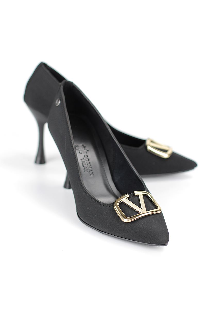 Hana Esnek Yumuşak Kaymaz Taban (8 cm) Siyah Süet V Toka Kadın Topuklu Ayakkabı