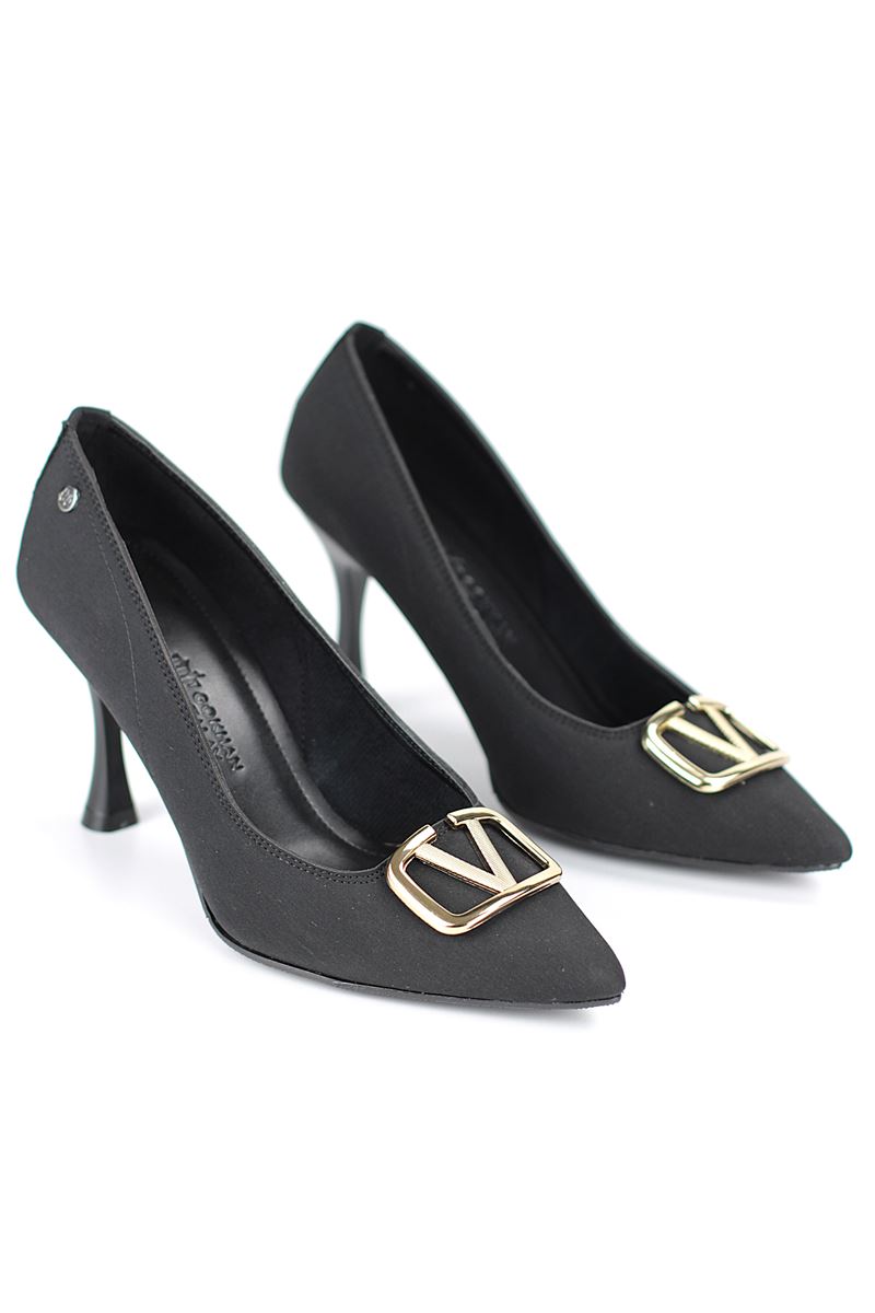 Hana Esnek Yumuşak Kaymaz Taban (8 cm) Siyah Süet V Toka Kadın Topuklu Ayakkabı