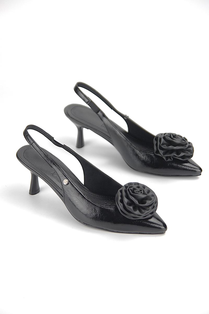 Rose Fairy Esnek Yumuşak Kaymaz Taban (4 cm) Siyah Rugan El Yapımı Gül Detaylı Açık Lastikli Kadın Topuklu Ayakkabı