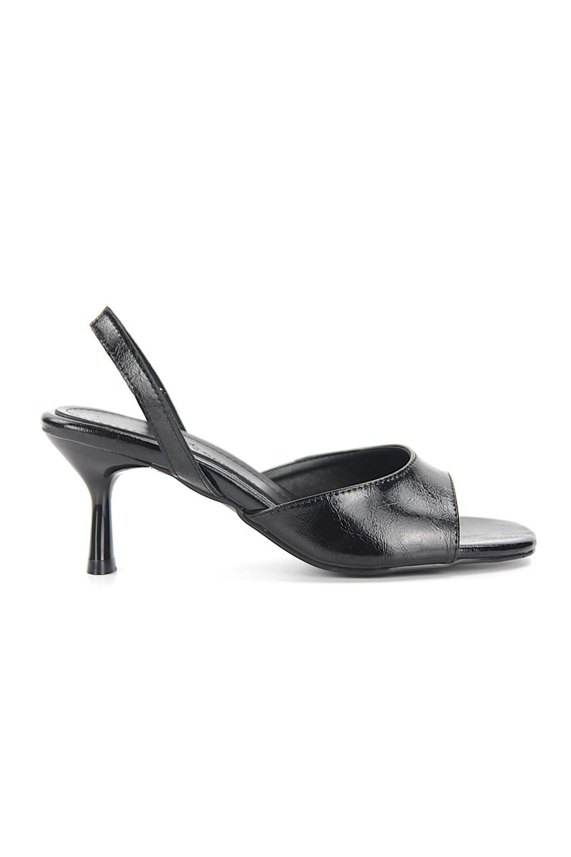 Elira Esnek Yumuşak Kaymaz Taban (4 cm) Siyah Rugan Kadın Topuklu Ayakkabı