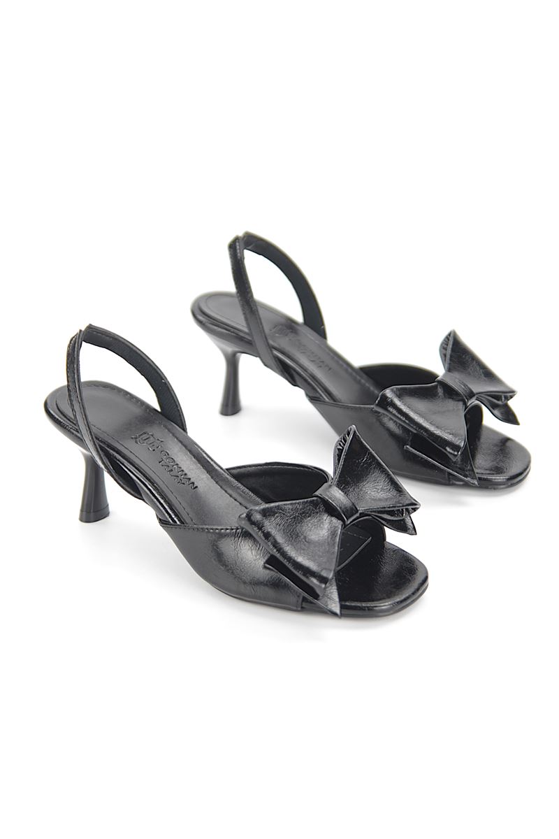 Liora Esnek Yumuşak Kaymaz Taban (4 cm) Siyah Rugan Fiyonk Detaylı Kadın Topuklu Ayakkabı