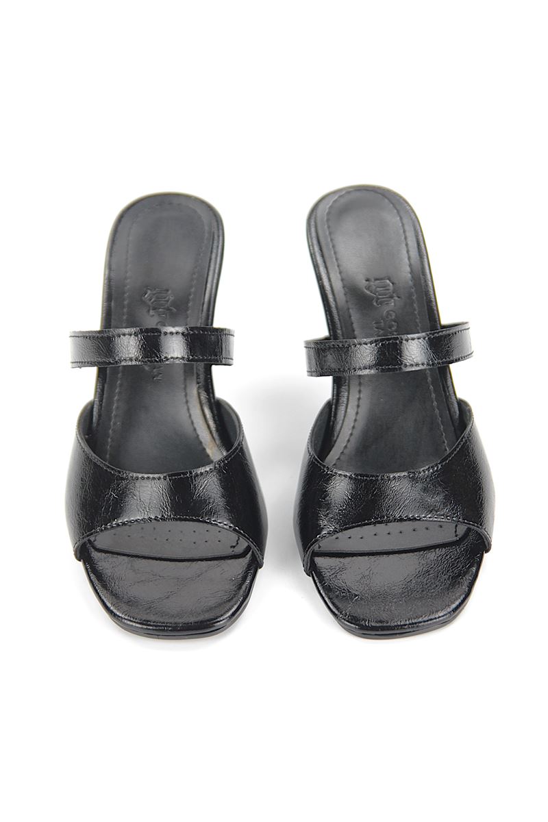 Elanor Esnek Yumuşak Kaymaz Taban (8 cm) Siyah Rugan Tek Bant Topuklu Terlik