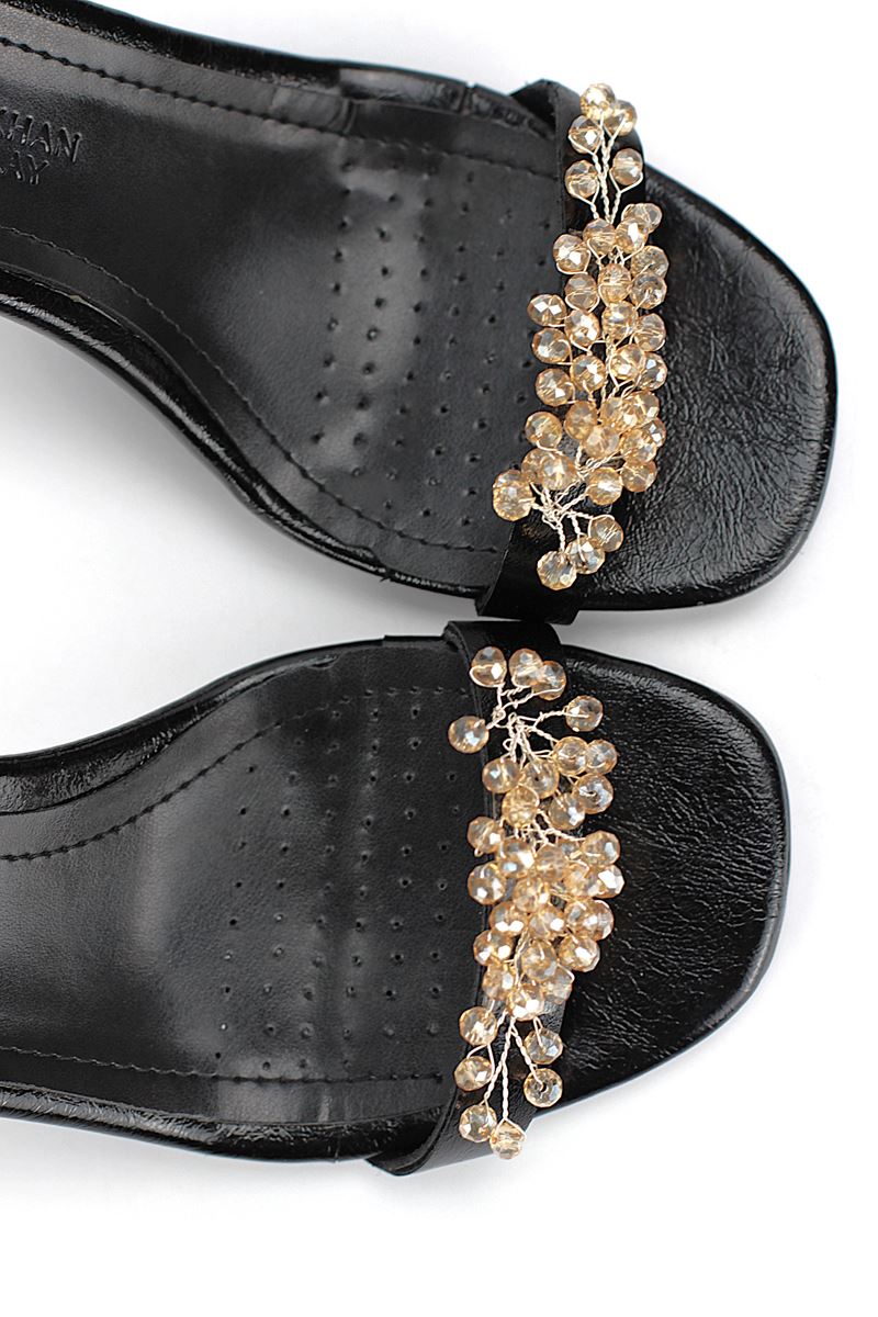 Zaya Esnek Yumuşak Kaymaz Taban (8 cm) Siyah Rugan El Yapımı Altın Boncuk Detaylı Kadın Topuklu Ayakkabı