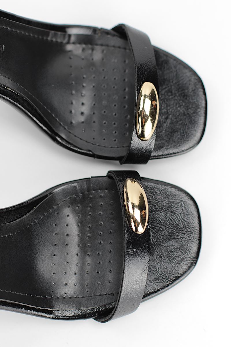 Florine Esnek Yumuşak Kaymaz Taban (8 cm) Siyah Rugan  Tek Bantlı Tokalı Kadın Topuklu Ayakkabı