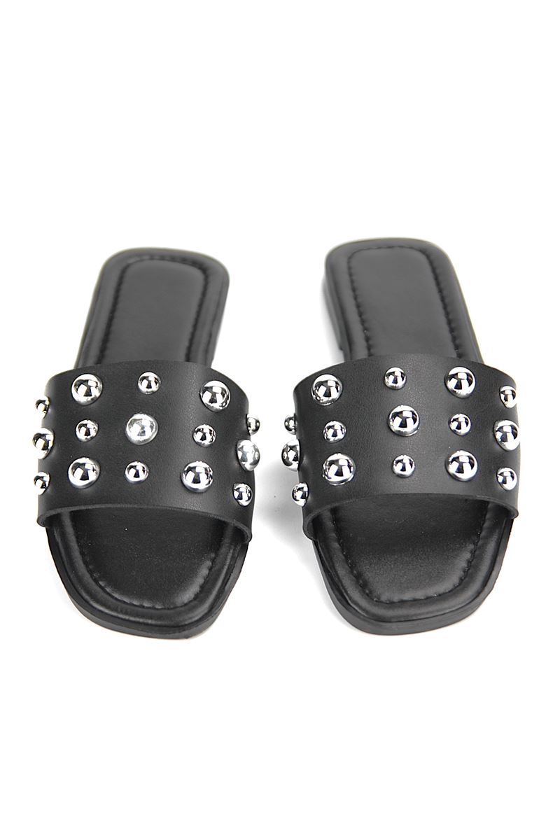 May Kadın Gümüş Zımba Toka Detaylı Siyah Cilt Terlik