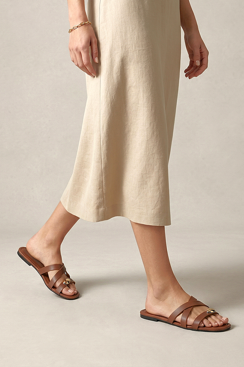  Sintra Kadın Taba Cilt Altın Renk Toka Detaylı İnce Çapraz  Terlik