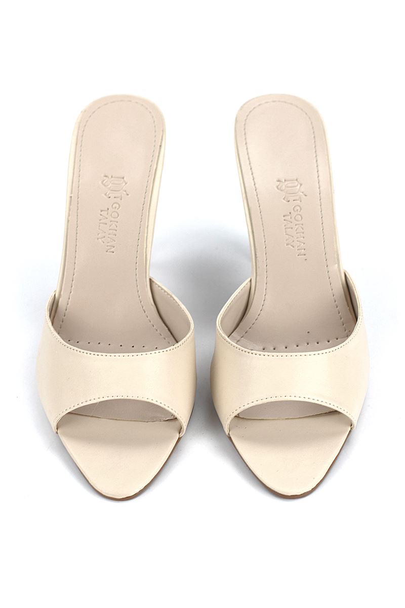Zafira Esnek Yumuşak Kaymaz Taban (8 cm) Bej Cilt Kadın Topuklu Terlik