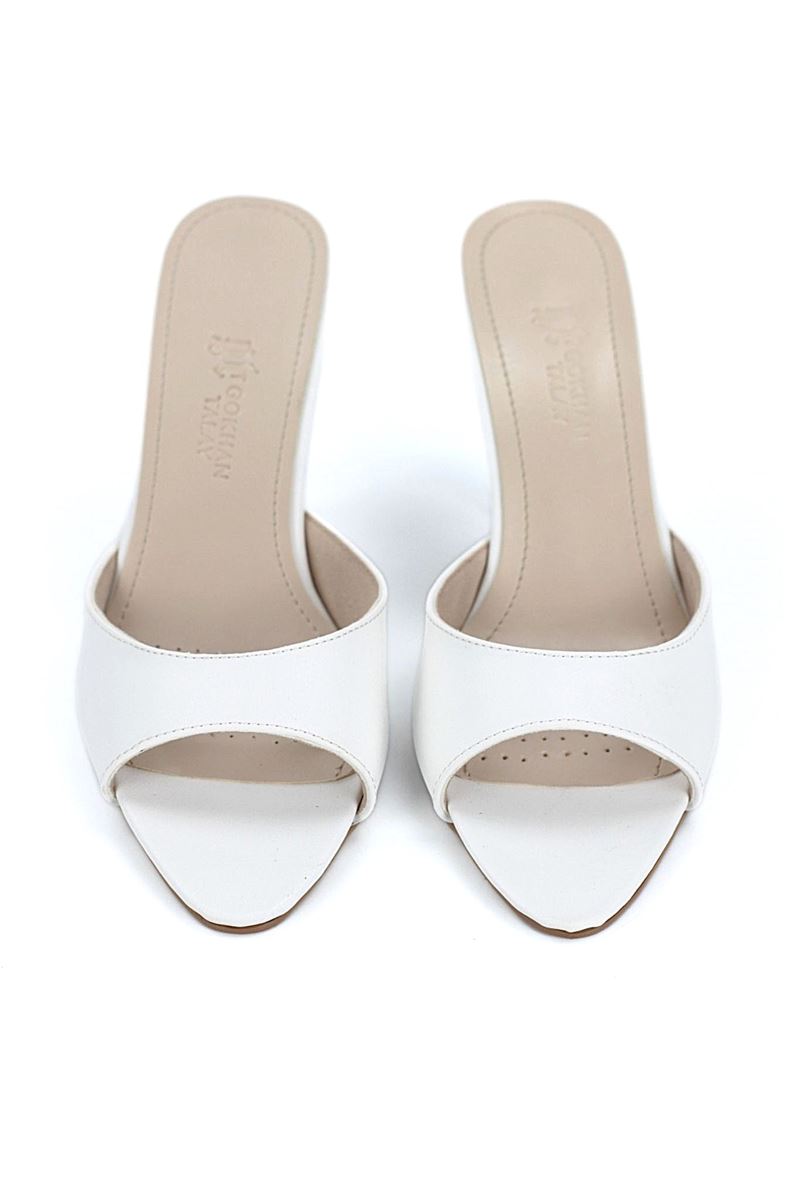 Zafira Esnek Yumuşak Kaymaz Taban (8 cm) Beyaz Cilt Kadın Topuklu Terlik