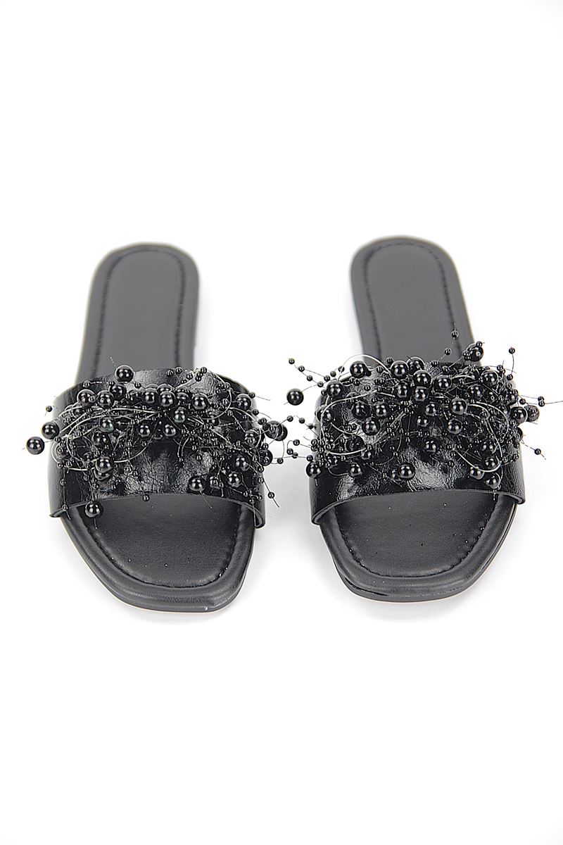 Jumana Siyah Rugan El Yapımı Boncuk Detaylı Kadın Terlik