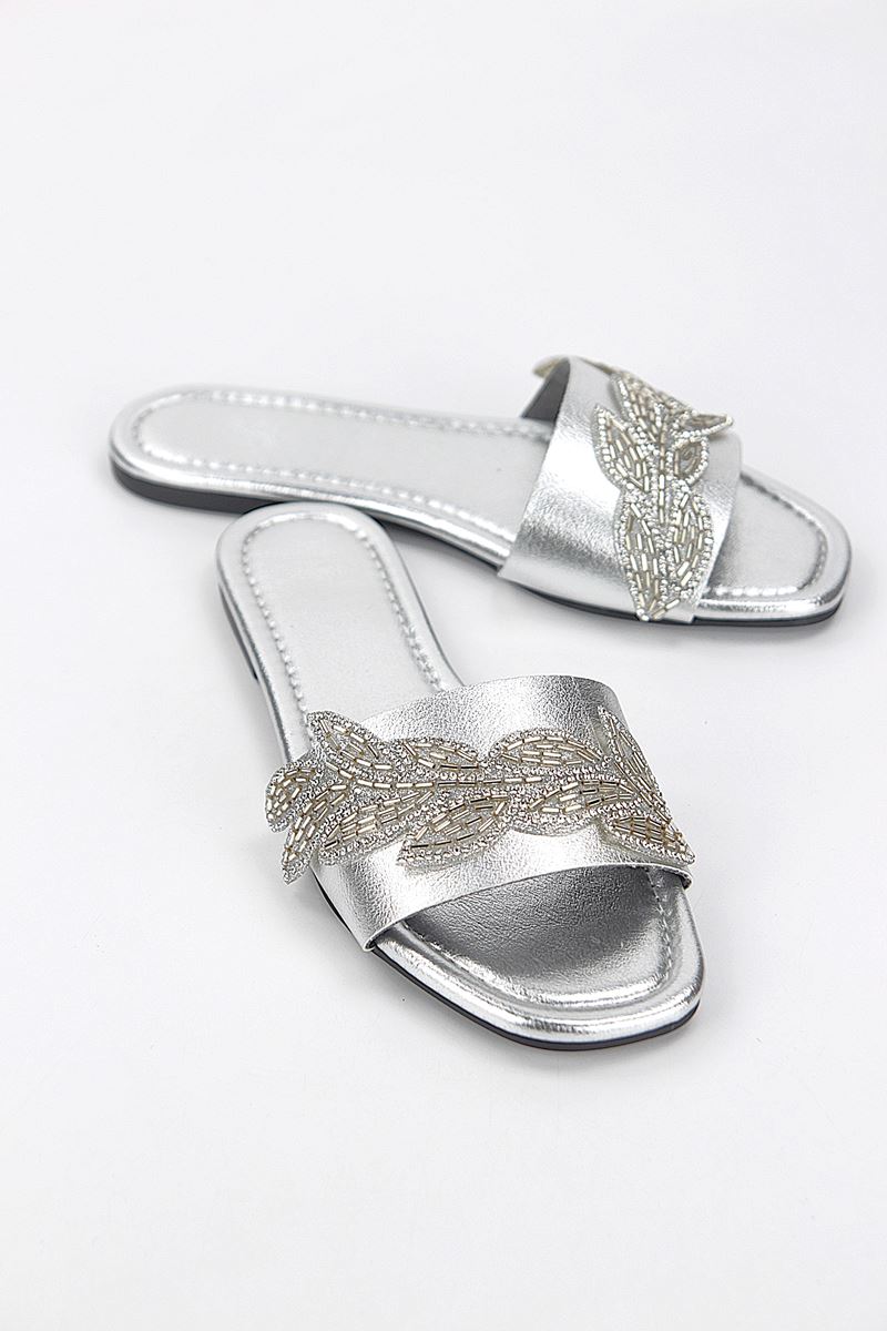 Lioren Lame Metalik El Yapımı Yaprak Taş Detaylı Kadın Terlik