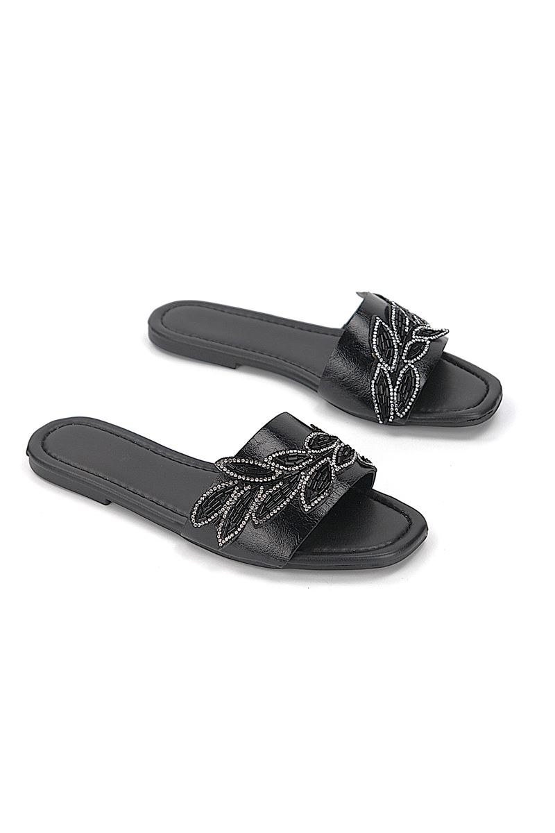 Lioren Siyah Rugan El Yapımı Yaprak Taş Detaylı Kadın Terlik